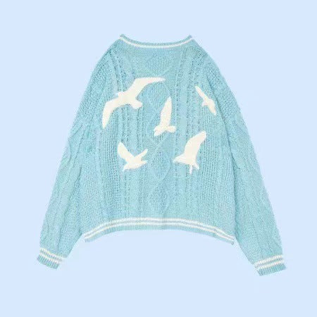 Damen nan kurze gestrickte V Ausschnitt Strickjacke mit Zopfmuster und Perlmuttknöpfen Drune