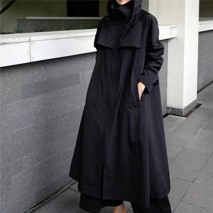 Damen Langer Oversize-Dustercoat mit Cape‑Passe, Tunnelzug‑Taillierung und hohem Stehkragen Drune