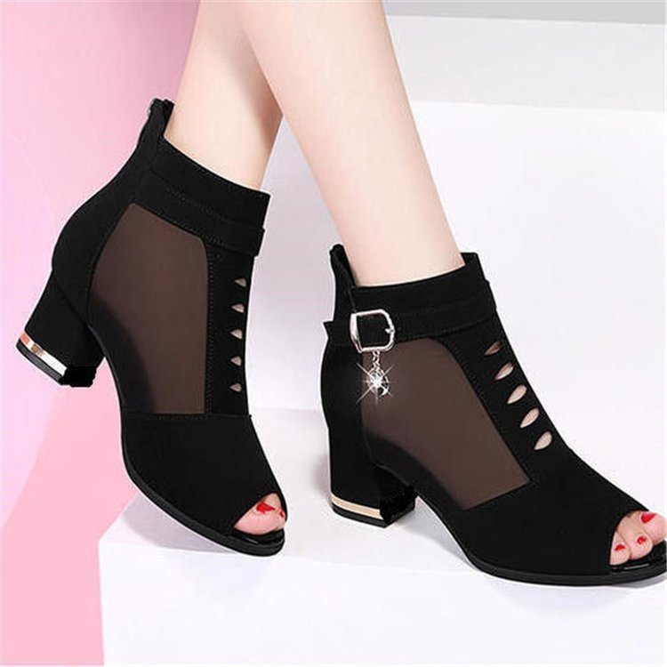 Damen nan Peep-Toe Stiefelette mit transparenten Mesh-Einsätzen, Cut-Out-Details, Zier-Schnalle und mittlerem Blockabsatz Drune