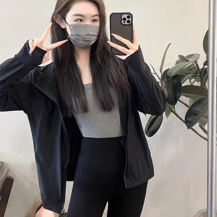 Damen Funktionsjacke mit atmungsaktivem Stoff und Kapuze Drune