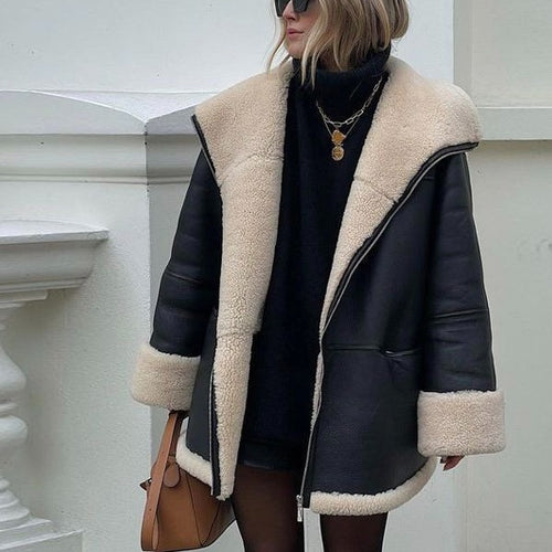 Damen nan kastiger Kunstleder-Mantelblouson mit voluminösem Teddykragen, wärmendem Sherpa‑Futter und durchgehendem Reißverschluss Drune
