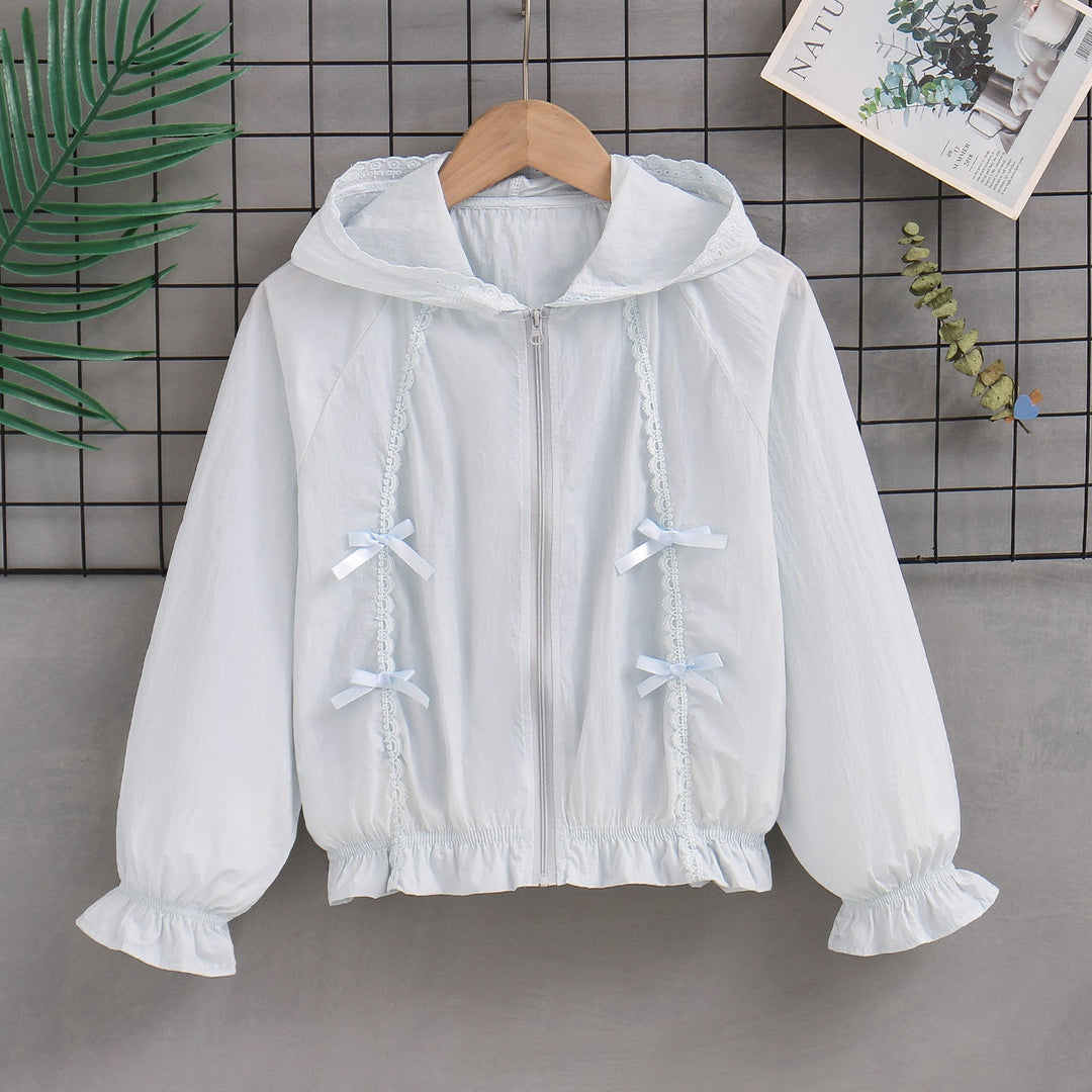 Damen nan romantische Kapuzenjacke mit Spitzendekor, Zierschleifen und gerafftem Saum Drune