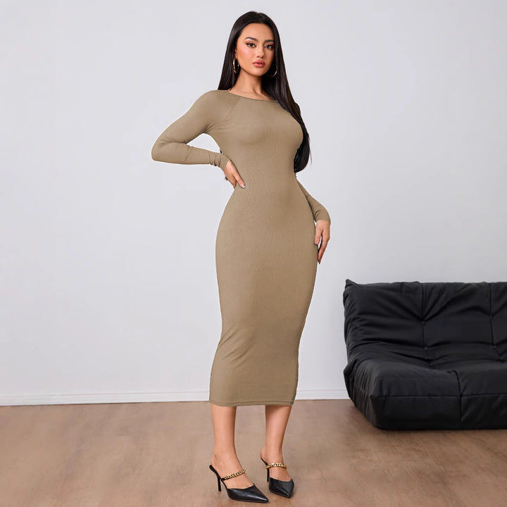 Damen figurbetontes Stretch-Midikleid mit U‑Boot‑Ausschnitt und figurformendem Rippstrick Drune