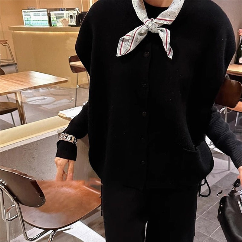 Damen Grobstrickjacke mit praktischen Seitentaschen und Knopfverschluss Drune