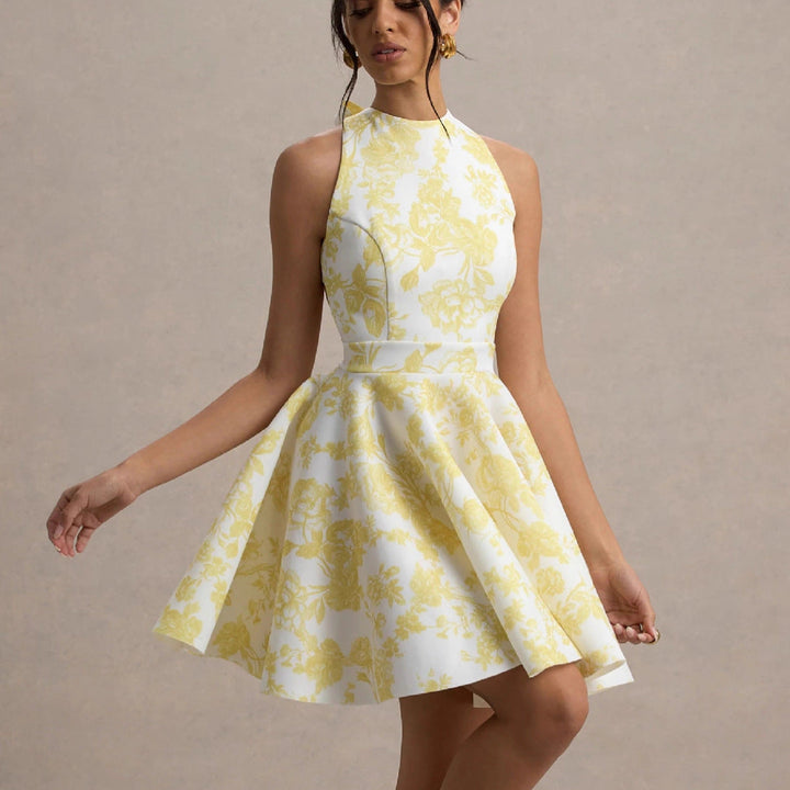 Damen Verspielt tailliertes Minimal-Kleid mit schwingendem Rock und halber Rückenansicht Drune