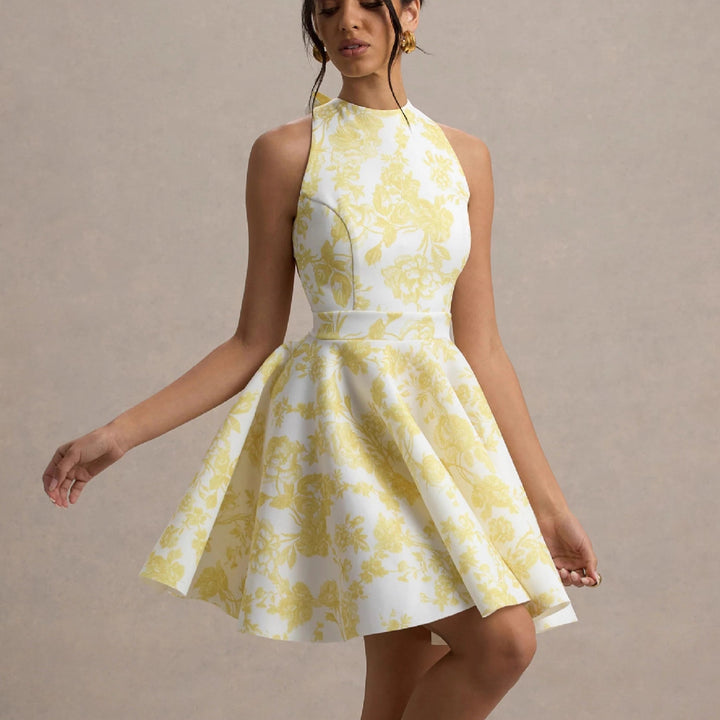 Damen Verspielt tailliertes Minimal-Kleid mit schwingendem Rock und halber Rückenansicht Drune
