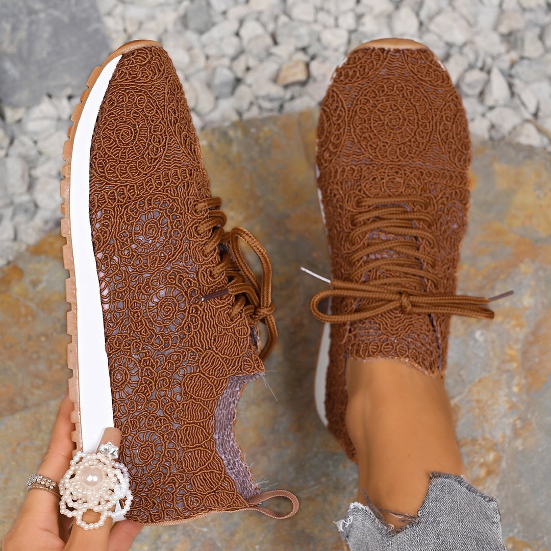Damen Leichte Sneaker mit Häkelspitzen-Obermaterial und profilierter Gummisohle Drune