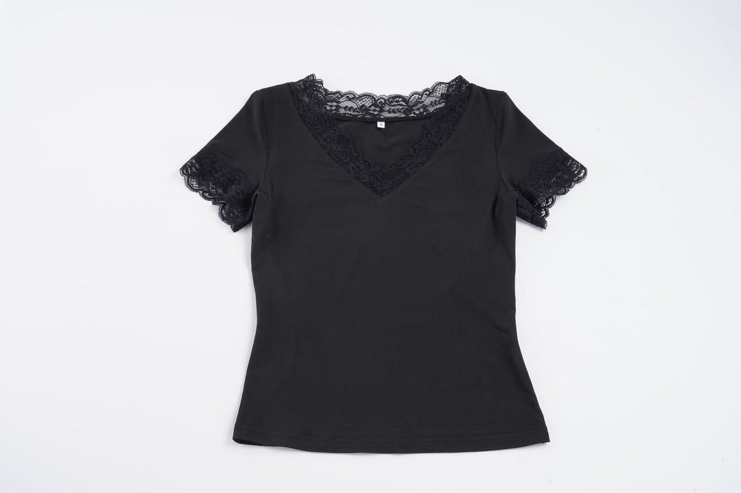 Damen T-Shirt mit Spitzenbesatz und V-Ausschnitt Drune