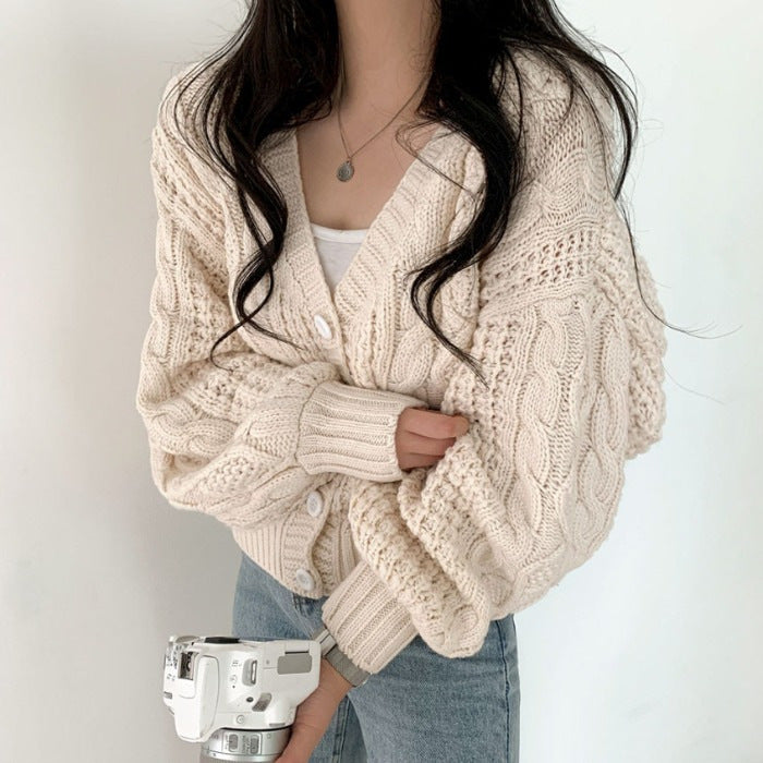 Damen Grobstrick-Cardigan mit Zopfmuster und Knopfdetails Drune