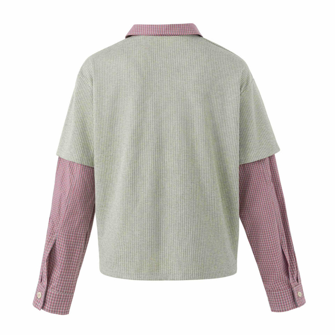 Unisex Lagenlook Strick-Poloshirt mit karierter Einsatzärmeln und Statement-Print Drune