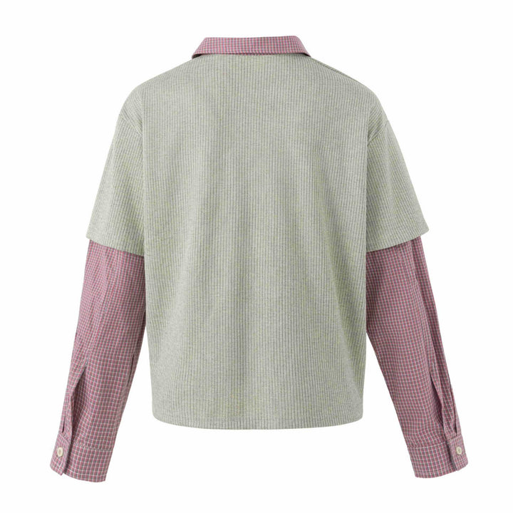 Unisex Lagenlook Strick-Poloshirt mit karierter Einsatzärmeln und Statement-Print Drune