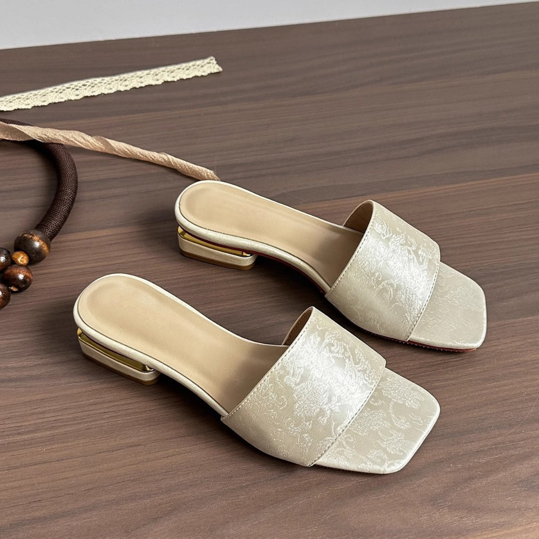 Damen Bestickte Brokat‑Mules mit quadratischer Zehenpartie und niedrigem geformtem Blockabsatz Drune