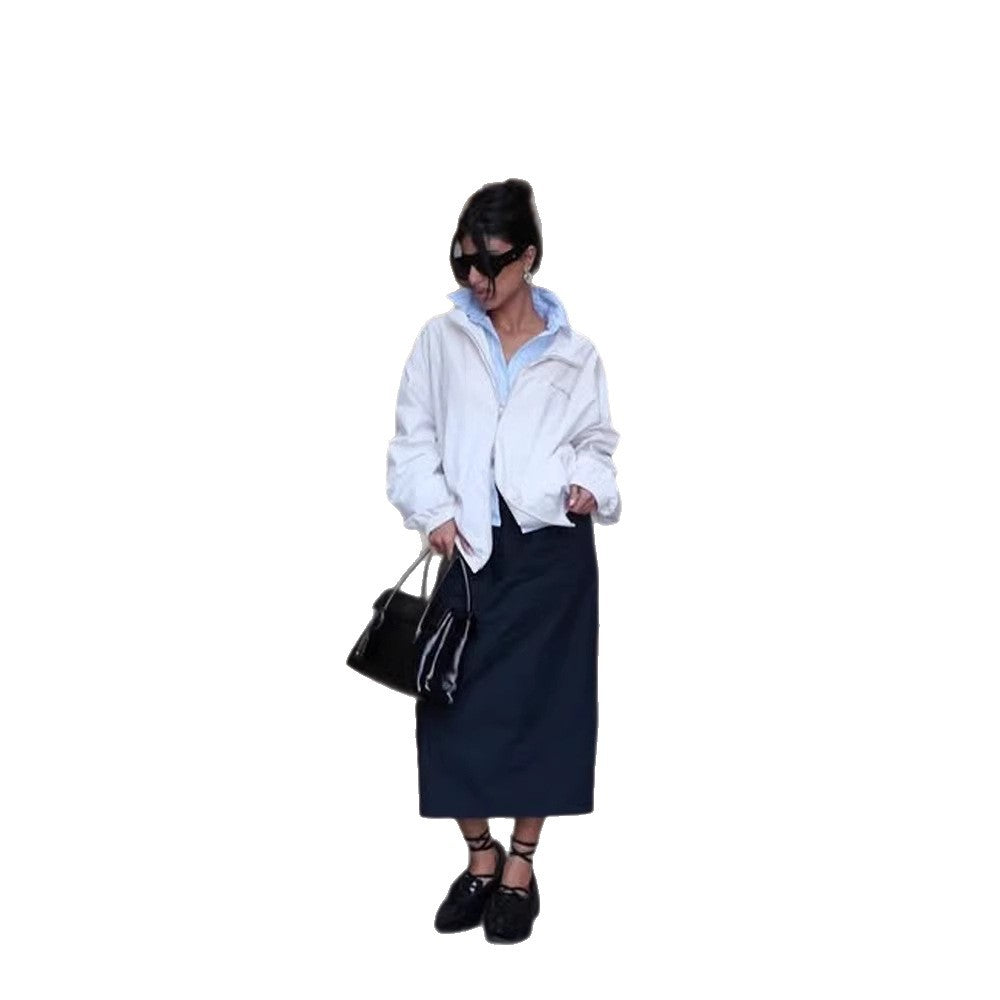 Damen Gepolsterte Boxy‑Jacke im Cropped‑Cut mit Stehkragen und verdeckter Verschlussleiste Drune