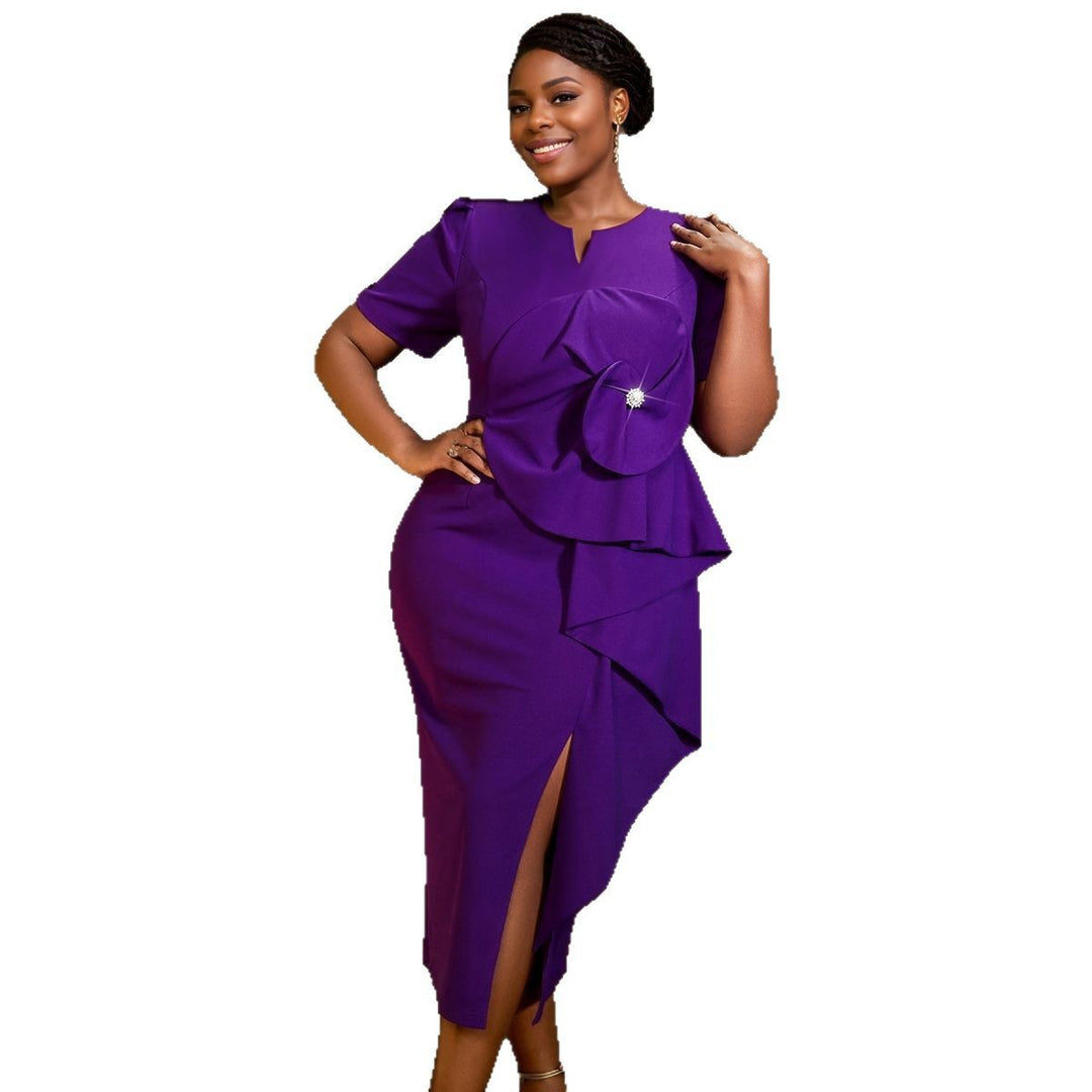 Damen Elegantes Maxikleid mit exquisiter Drapierung und floralen Akzenten Drune
