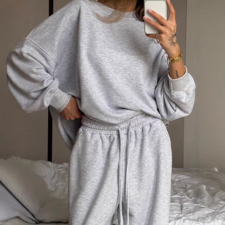 Damen Oversize Sweatshirt mit lässiger Passform und breiten Bündchen