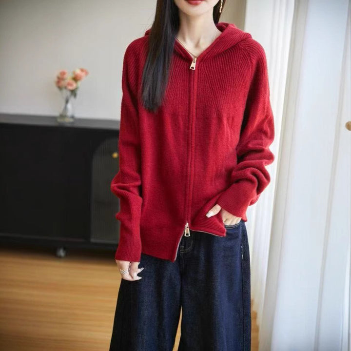 Damen Kapuzenjacke mit feinem Rippstrick und eleganter Reißverschlussgestaltung Drune