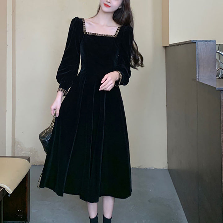 Damen elegantes Samt-Midi-Kleid mit quadratischem Ausschnitt und Puffärmeln