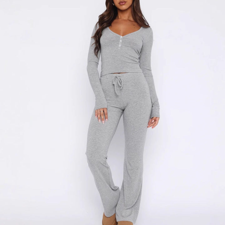 Damen gemütliches Lounge-Set mit langem Oberteil und flared Hose Drune