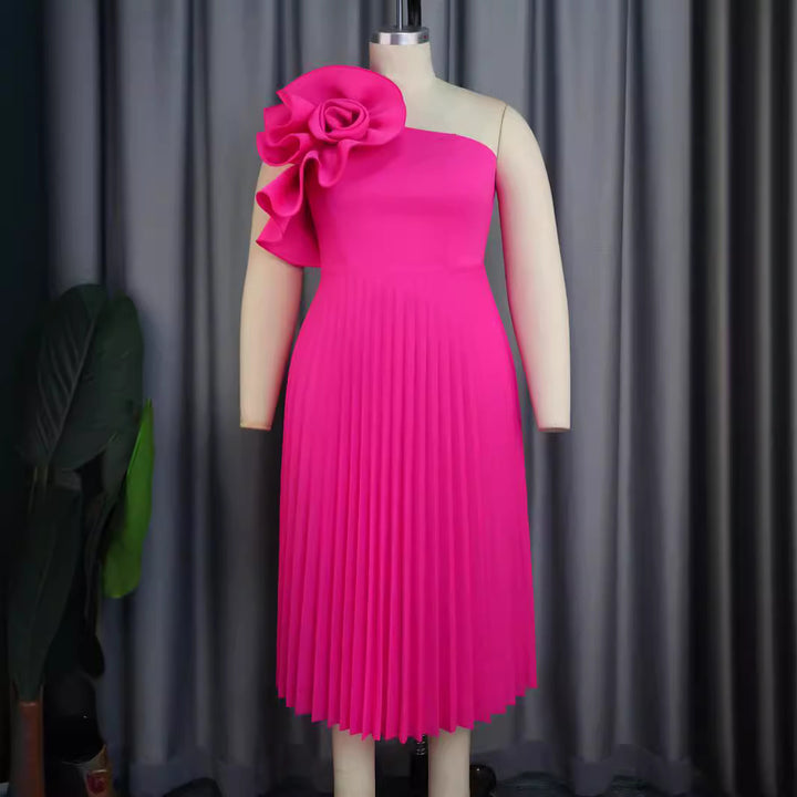 Damen Faltenrock Abendkleid mit asymmetrischem Schnitt und dekorativer Blütenapplikation Drune