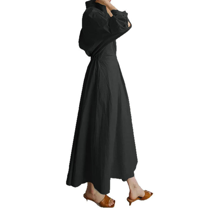 Damen nan tailliertes Hemdblusenkleid mit kastigem Kragen, mittellangen Ärmeln, Seitentaschen und ausgestelltem Tellerrock Drune