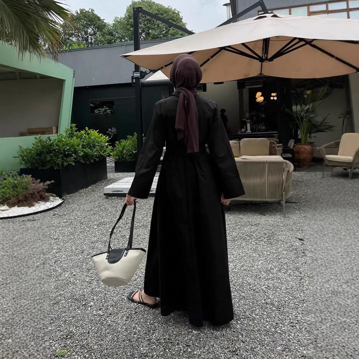 Damen Maxikleid im Hemdblusenstil mit Taillenwickel, weitem Tellerrock und breiten Manschetten Drune