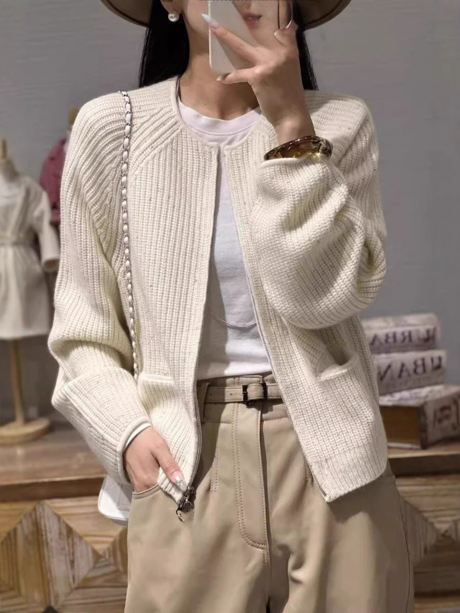 Damen Kurzgeschnittene kastige Strickjacke mit geripptem Feinstrick Ballonärmeln und aufgesetzten Eingrifftaschen Drune
