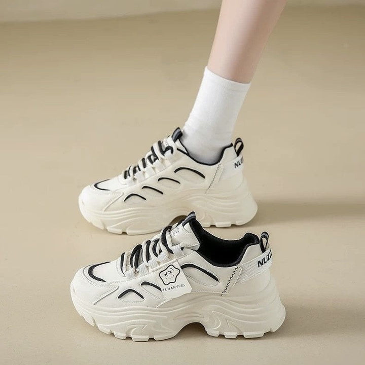 Damen Sportliche Chunky Sneakers mit atmungsaktiver Sohle und eleganten Designelementen Drune