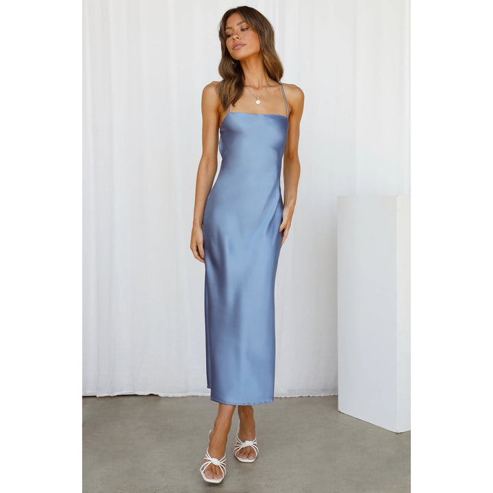 Damen Satinmaxikleid mit schmalem Schnitt und Spaghettiträgern Drune