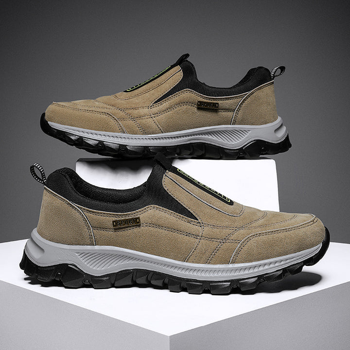 Herren robuste Slip-On Outdoor-Sneaker aus Veloursimitat mit griffiger Trailsohle Drune