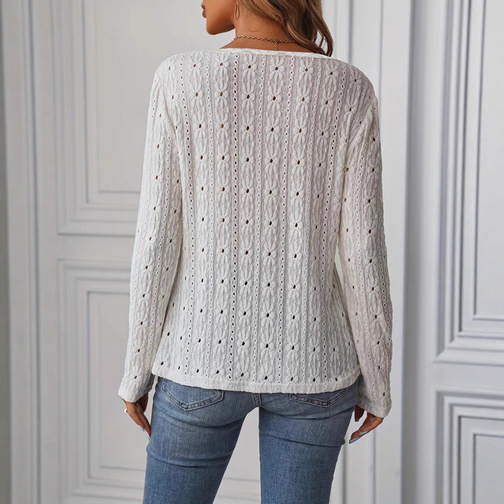 Damen Langarmshirt mit raffiniertem Häkelmuster und Knopfdetails Drune