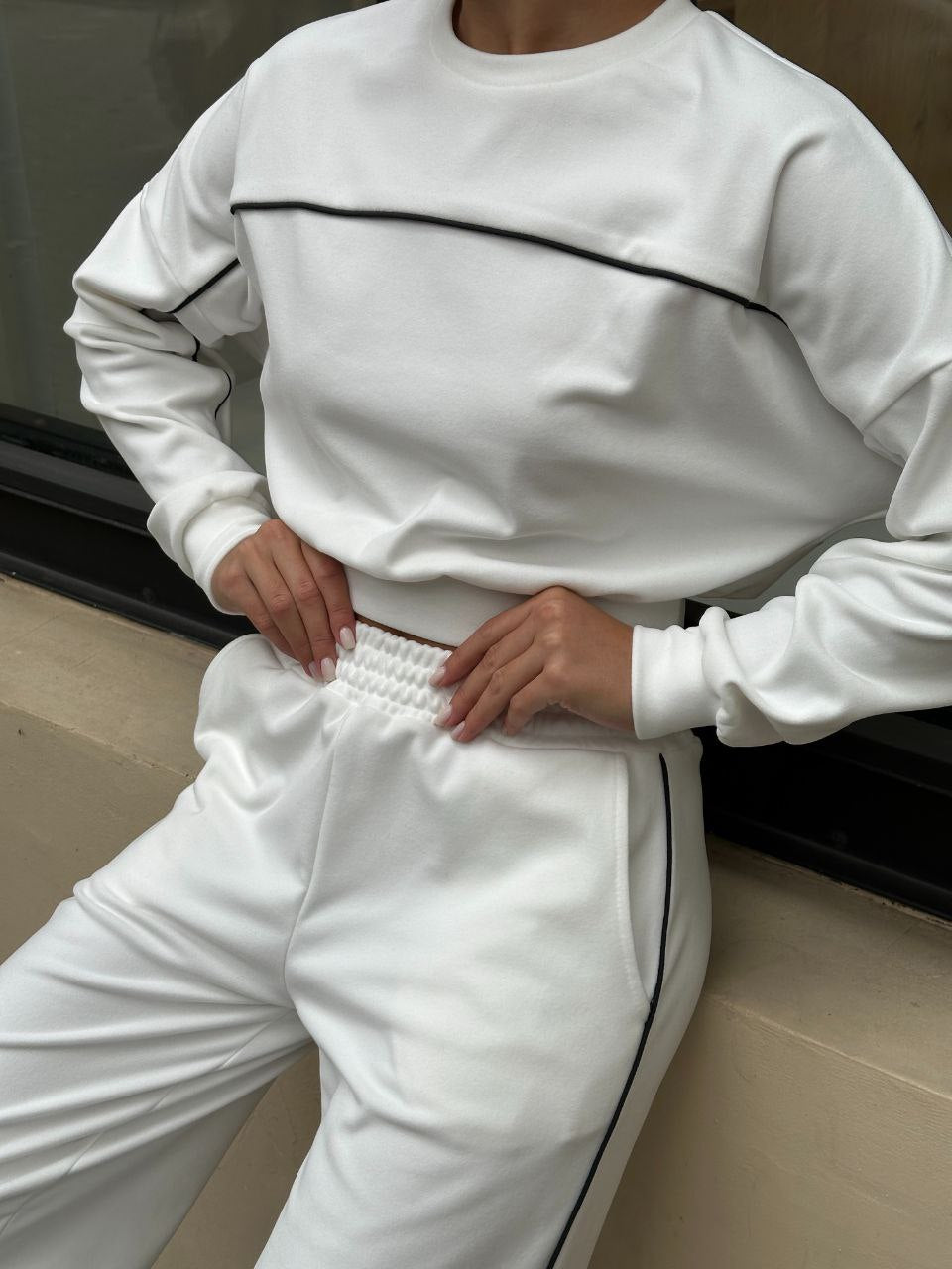 Damen Sportliches Oberteil und Hose Set mit elastischem Bund und Kontrastnähten Drune