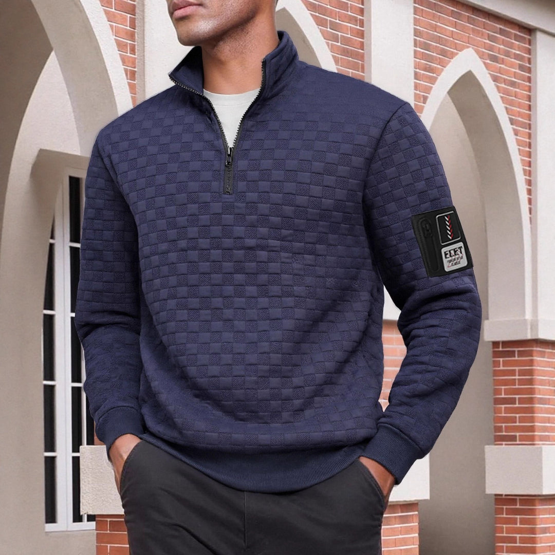 Herren strukturierter Stehkragen-Halbzip-Pullover mit Karosteppung, elastischen Bündchen und Ärmel-Patch Drune