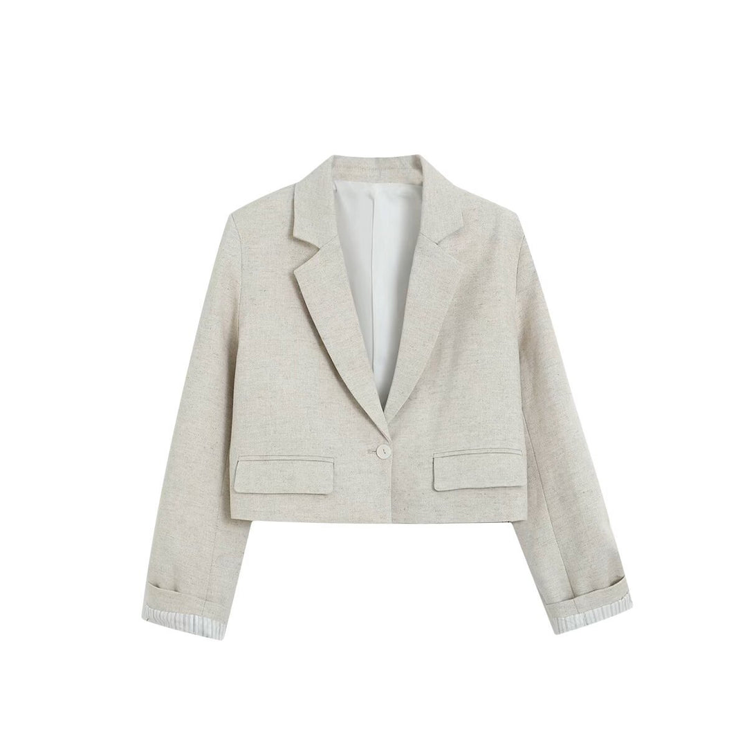 Damen Kurzblazer im Cropped‑Schnitt mit Reverskragen und Pattentaschen Drune