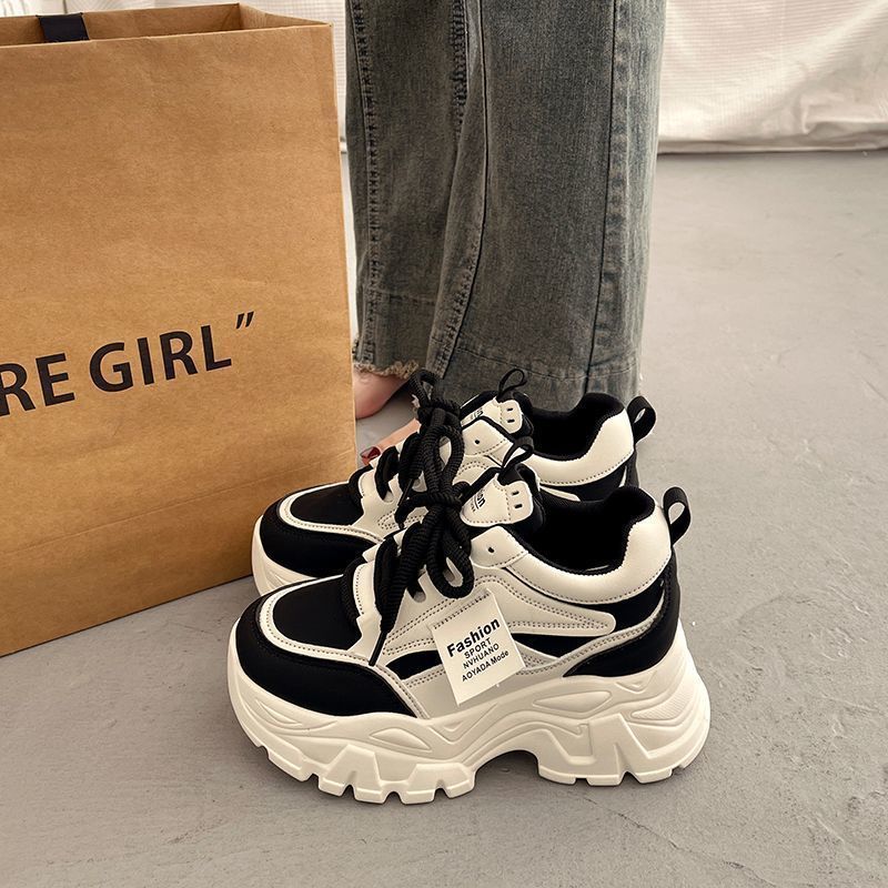 Damen Chunky Sneakers mit trendigem Design und dämpfender Sohle Drune