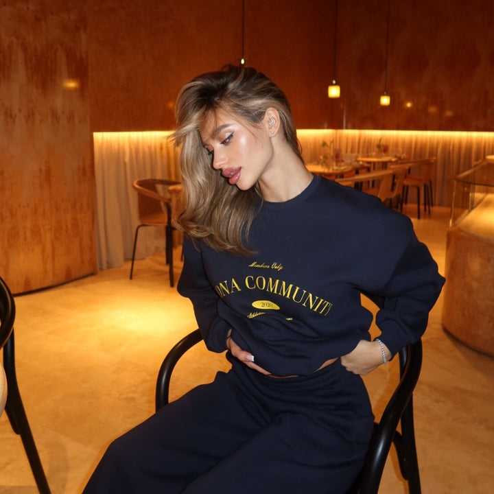 Damen weiches Oversize-College-Sweatshirt und hochgeschnittene weite Jogginghose Drune