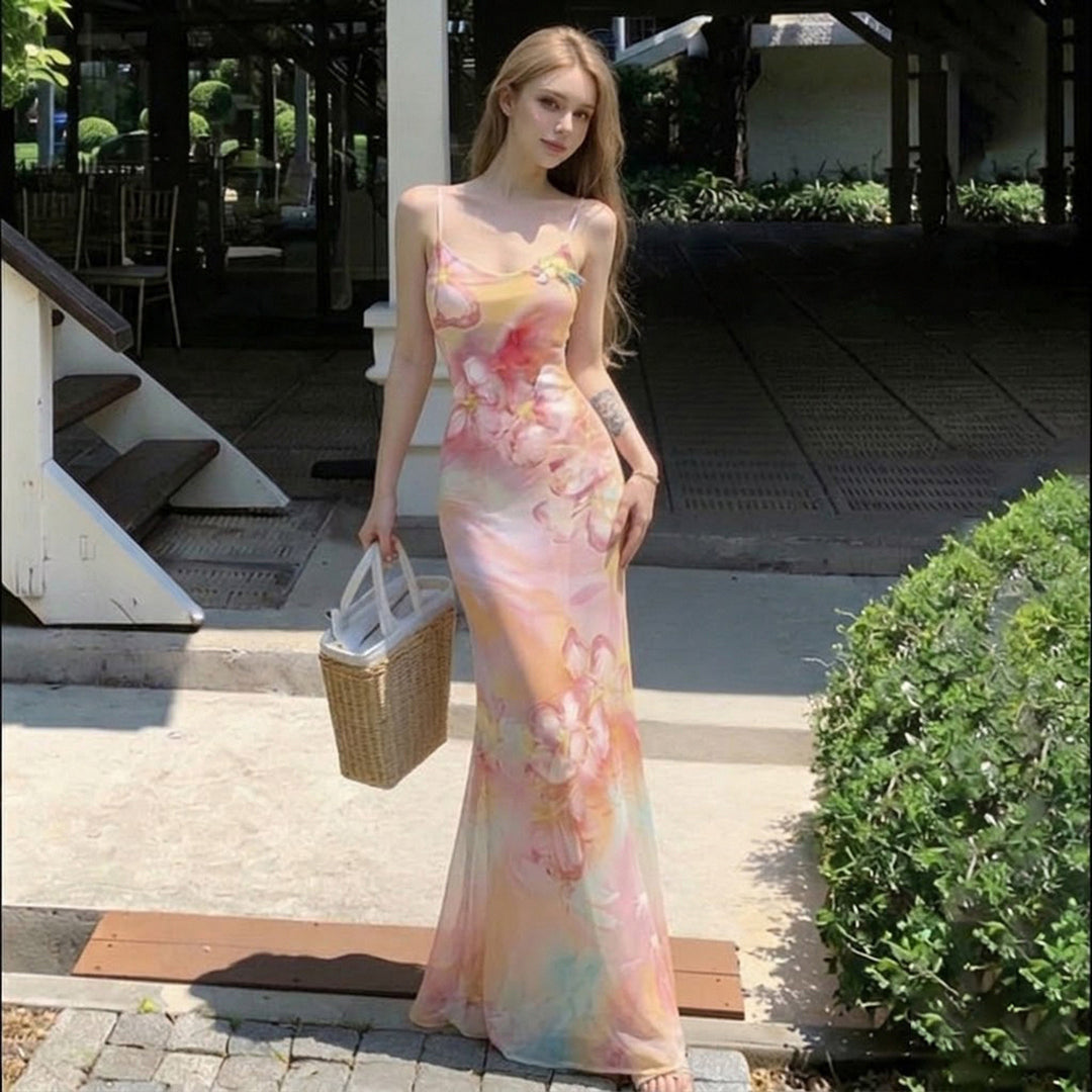 Damen Maxikleid mit floralen Akzenten und raffiniertem Schnitt Drune