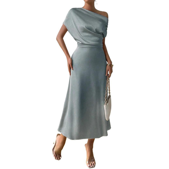 Damen Elegantes und fließendes Abendkleid mit asymmetrischem Schnitt Drune