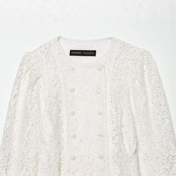 Damen Spitzenjacke mit zarter Blumen-Spitze, dekorativer Knopfleiste und ballonärmeln Drune