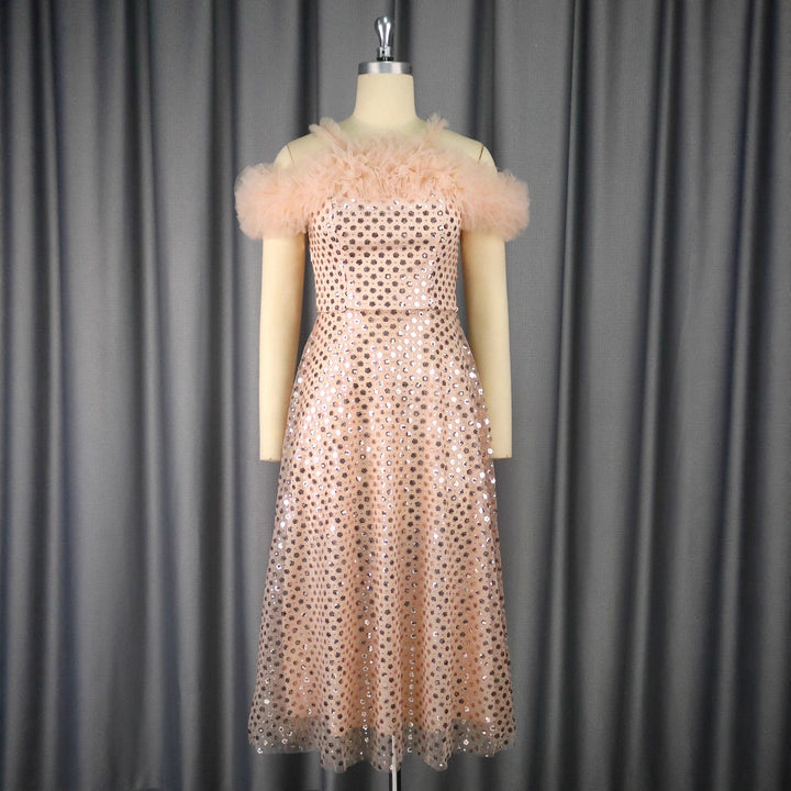 Damen Festliches Abendkleid mit voluminösen Rüschendetails und zartem Glitzer Drune
