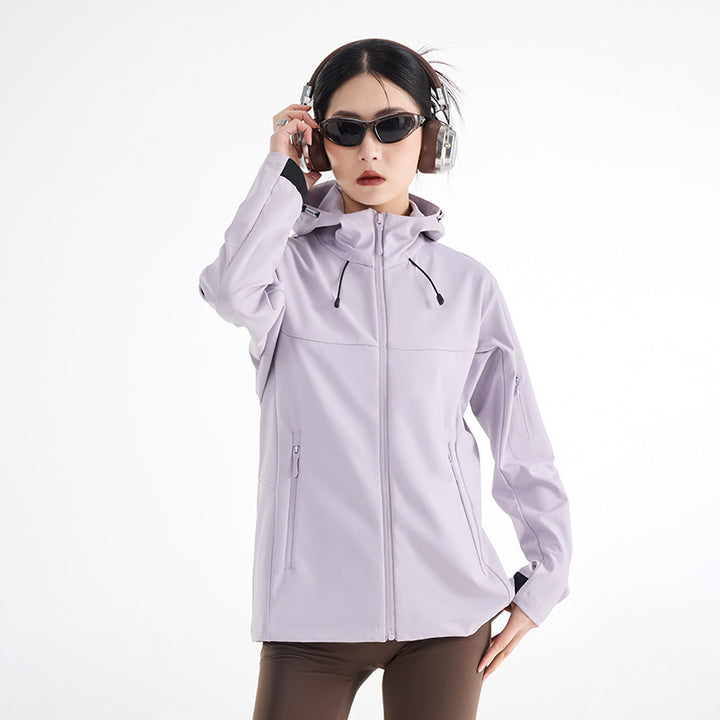 Damen Atmungsaktive Softshell-Regenjacke mit Kapuze, winddicht und minimalistischer Tech-Optik Drune