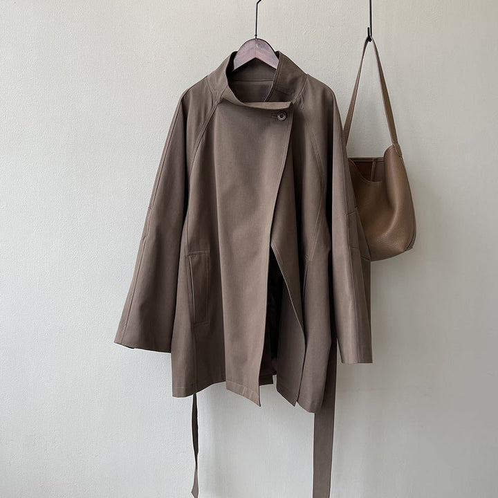 Drune | Wasserfallkragenmantel - Minimalistisches Chic - Leichte Schicht - Lässige Passform