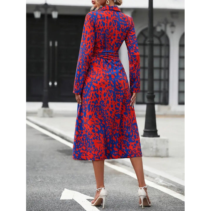 Damen Maxikleid mit eleganter Wickeloptik und raffinierten Blumendetails Drune
