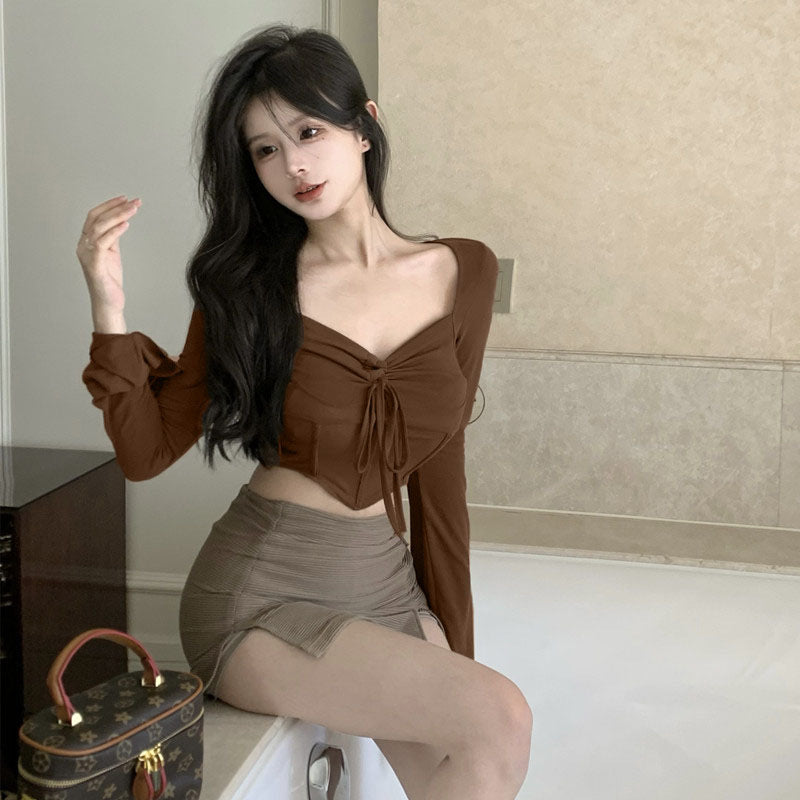 Damen Cropped Langarmshirt mit dekorativer Schnürung und lässigem Schnitt