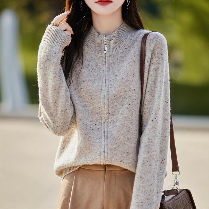Damen Strickjacke mit hochgeschlossenem Reißverschluss und kuscheligem Material Drune
