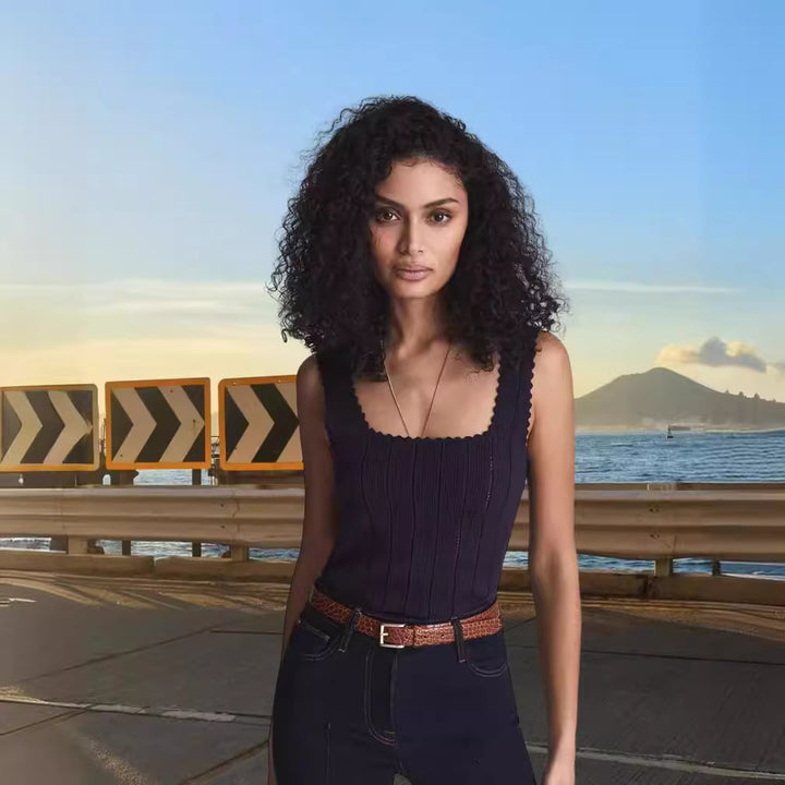 Damen Stricktop mit modernen Lochmuster Drune