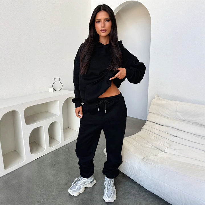 Damen Loungewear-Set mit oversized Kapuzenpullover und hochgeschnittener Kordelzug-Jogginghose aus Baumwollmischung Drune