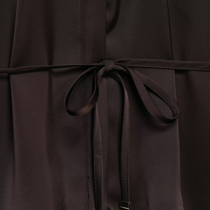 Damen Fließende Satin-Hemdbluse mit Tunnelzugtaillierung und verdeckter Knopfleiste Drune