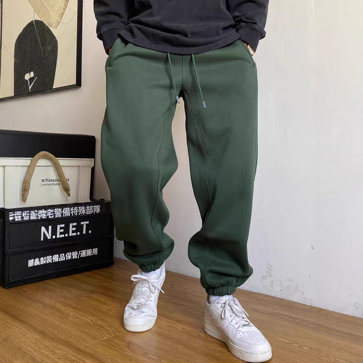 Herren nan tapered Jogginghose mit markanter Schrittnaht Kordelzug und elastischen Knöchelbündchen Drune