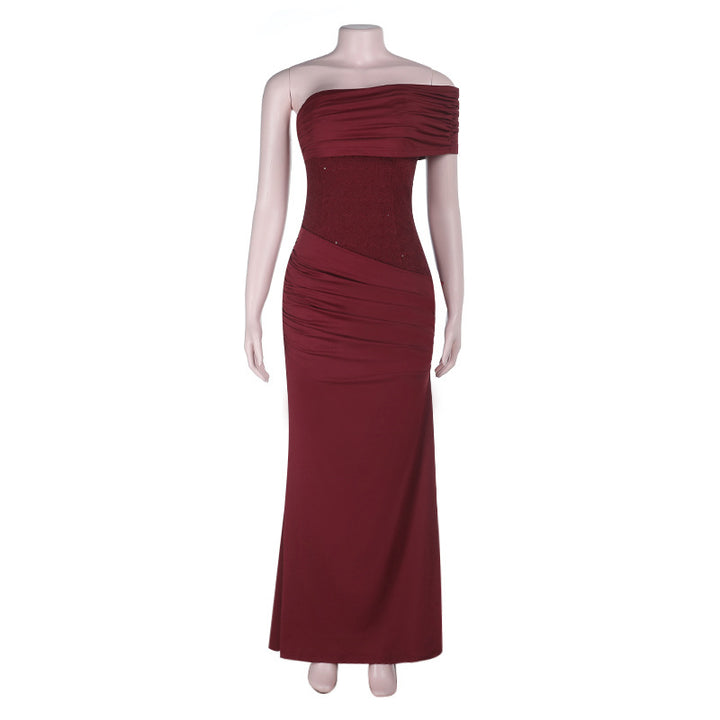 Damen Elegantes Abendkleid mit asymmetrischem Oberteil und figurformenden Raffungen Drune