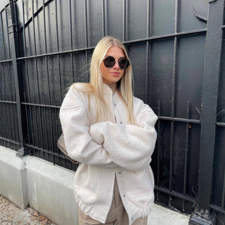 Damen Oversized Strickjacke aus weichem Teddystoff mit Stehkragen und seitlichen Taschen Drune